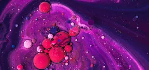 Infinite possibilities, infinite worlds