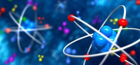 Solid objects and empty atoms