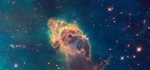 A new answer to the dark matter and energy enigma
