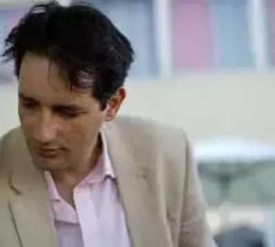 Photo of Guy Dammann