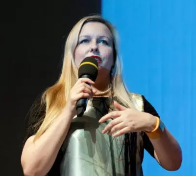Photo of Anna Dumitriu