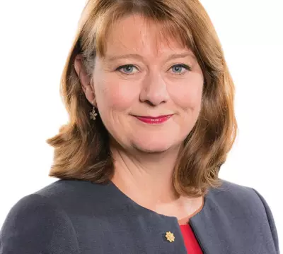 Photo of Leanne Wood