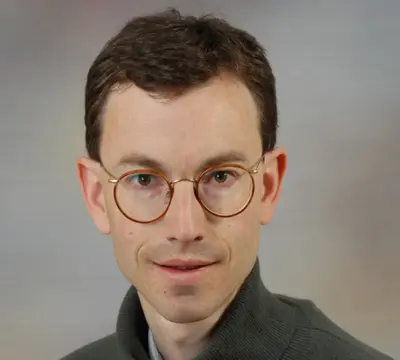 Photo of Brendan Simms