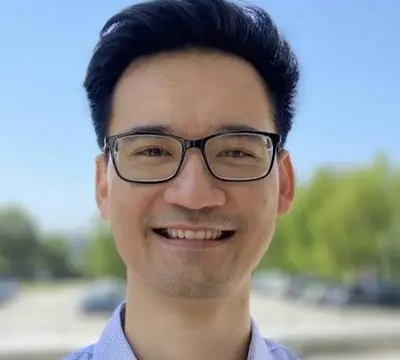 Photo of Minh-Hoang Nguyen