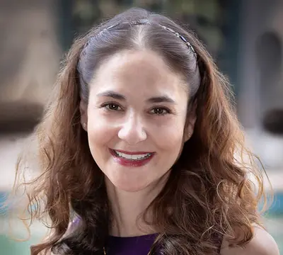 Photo of Jenann Ismael