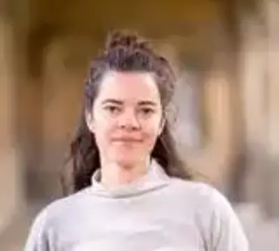 Photo of Leah Downey