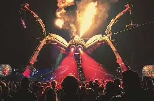 Minds, Machines and Magic